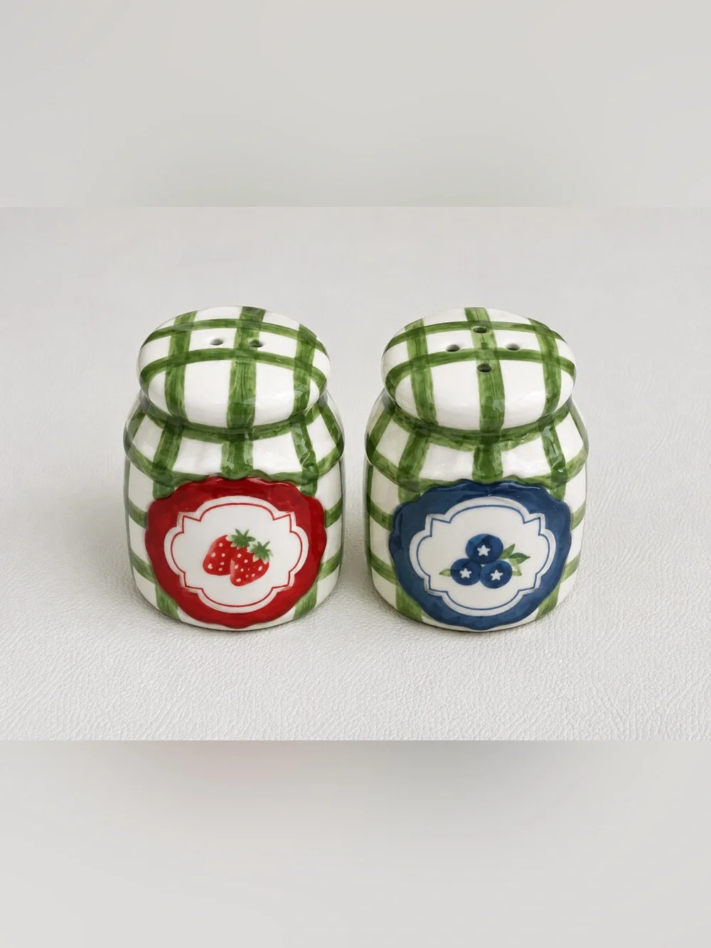 Berry Jam Jar Ceramic Salt & Pepper Shaker Set in Box